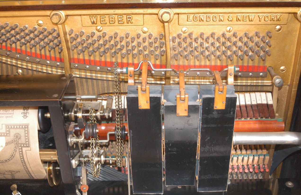 Instrumentos mecánicos grabadores y reproductores de sonido